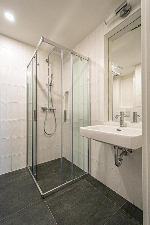 Main Train Station Apartment Close To The The Main Square! プラハ エクステリア 写真